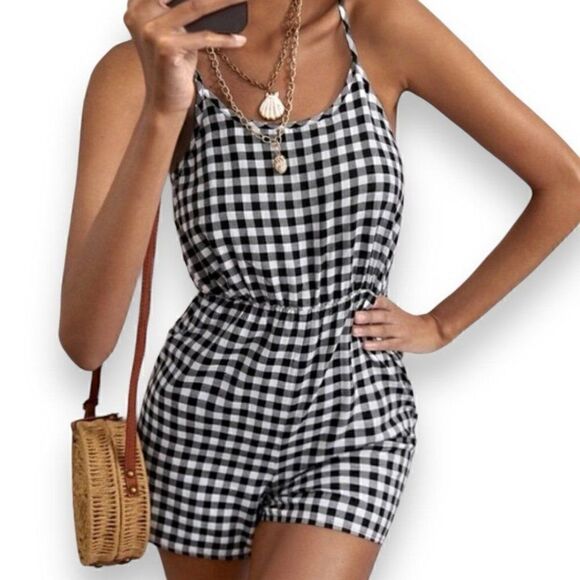 SHEIN Gingham Romper - Picture 1 of 7
